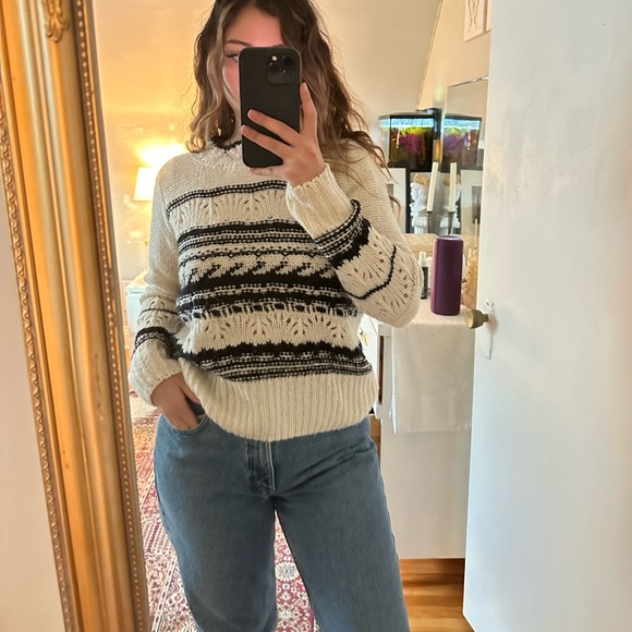 Stripped knit sweater - Picture 4 of 4